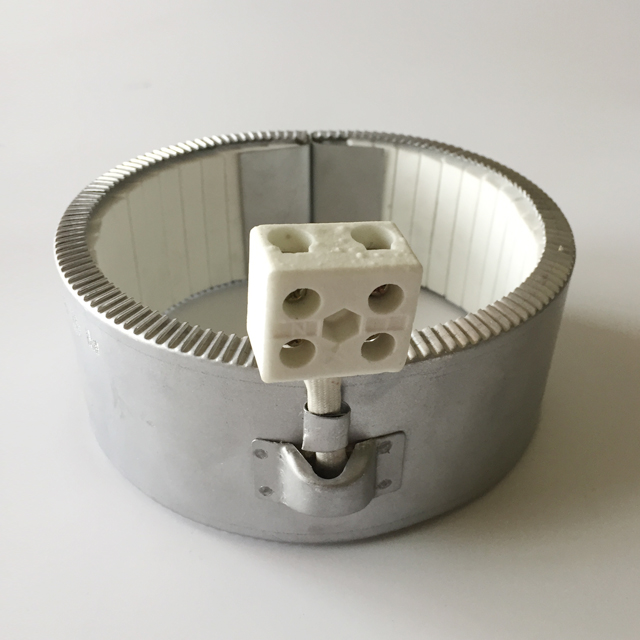 ceramic band heater 1.JPG
