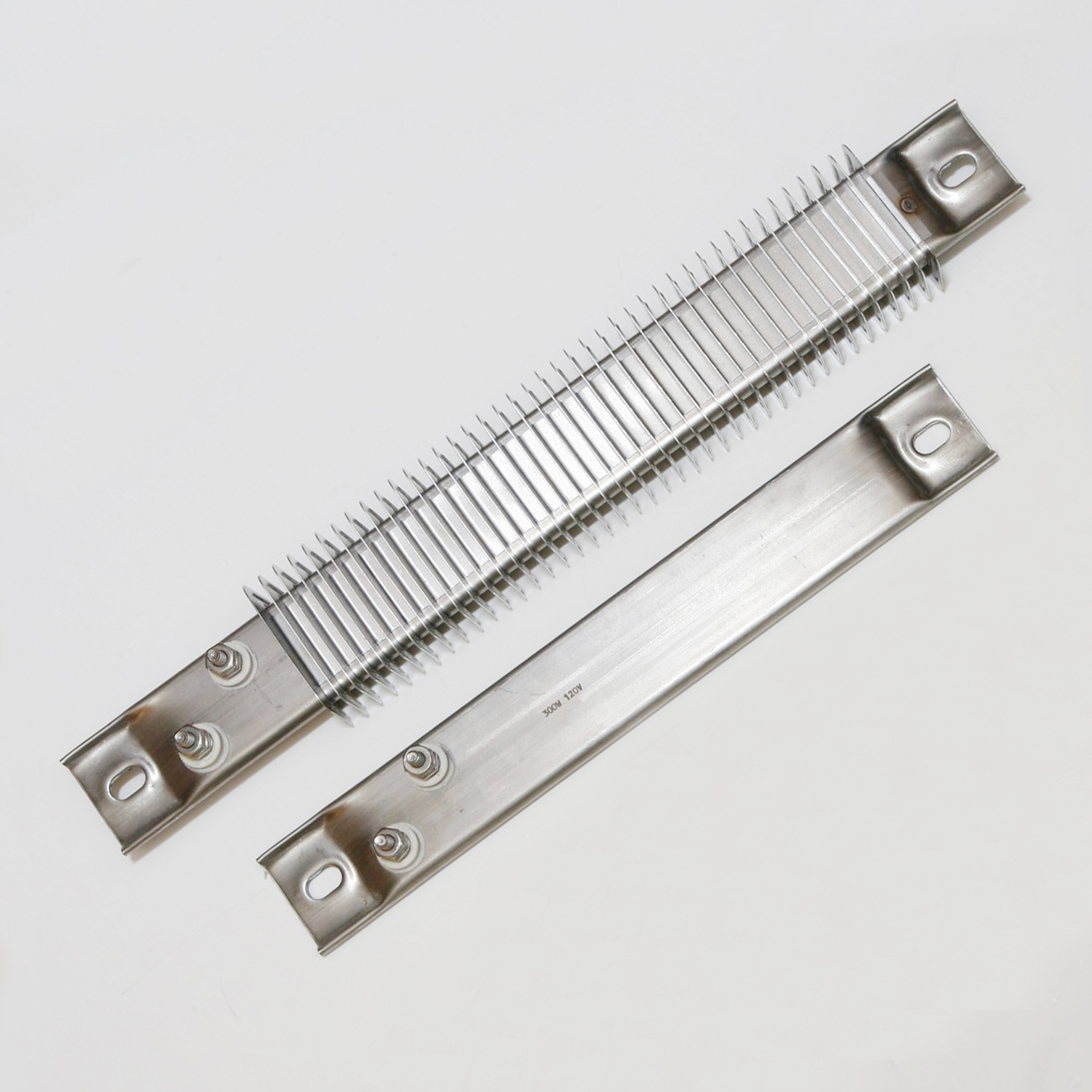 Ceramic strip heater 3.jpg
